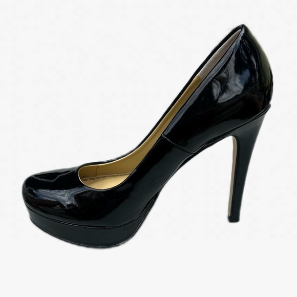 Chinese Laundry Black Patent Stilettos - Picture 3 of 7